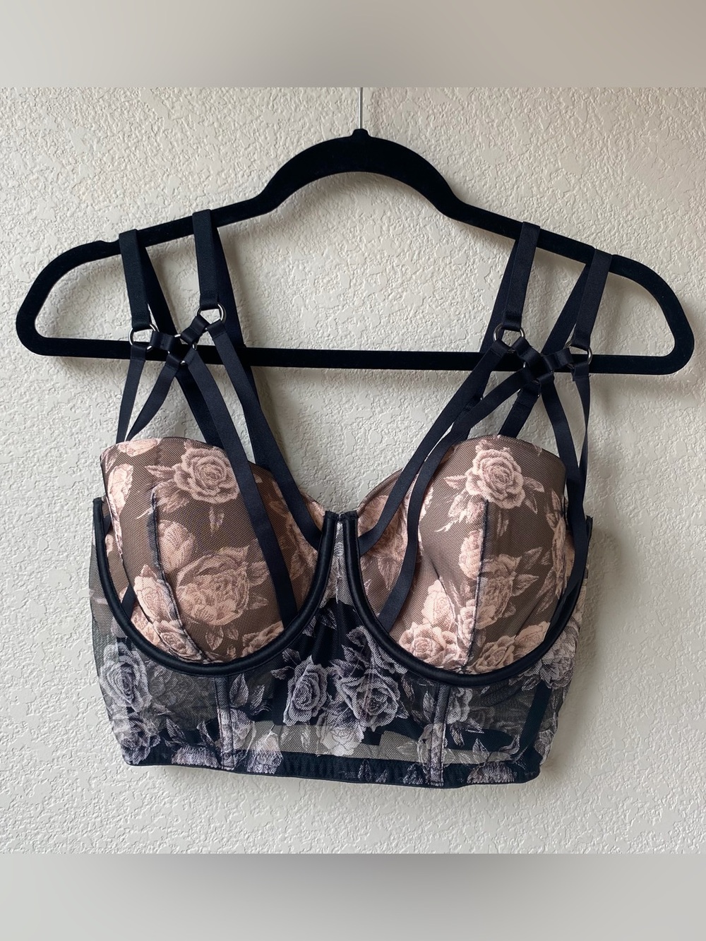 VS 36DD Floral Strappy balconet bra